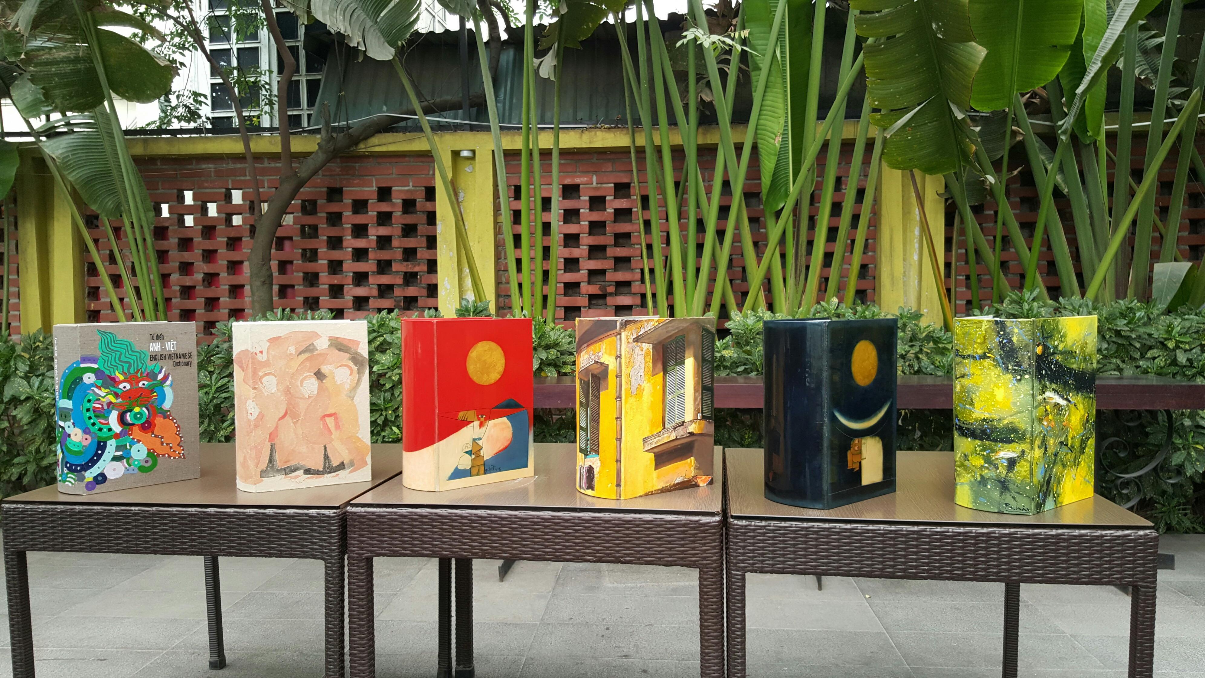 Tranh độc bản cho sách độc bản
